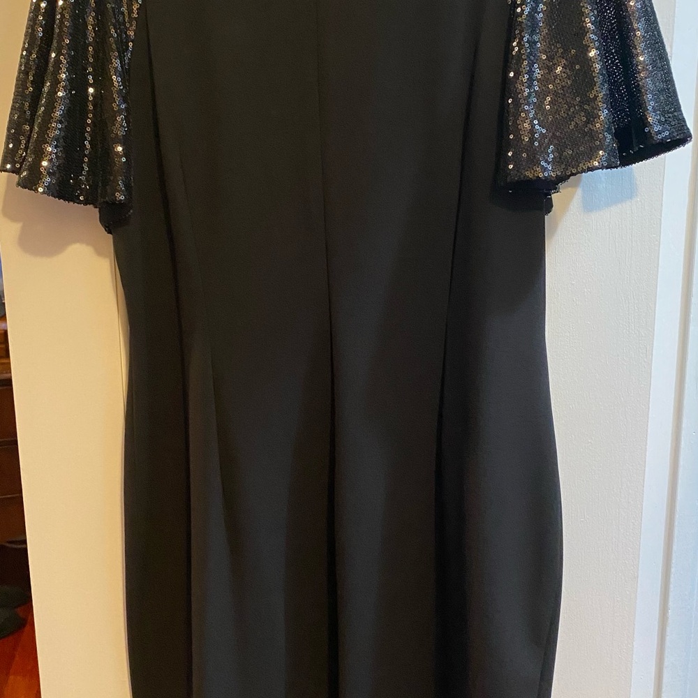 Calvin Klein Women’s dress - Picture 2 of 2